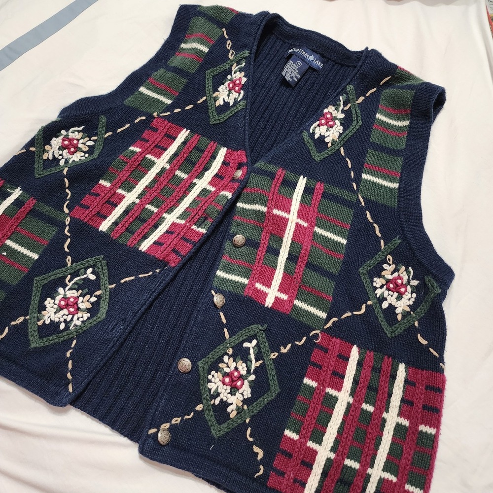 Mountain Lake‎ Sweater Vest Womens Med Floral Embroidered Plaid  Vtg Button Up